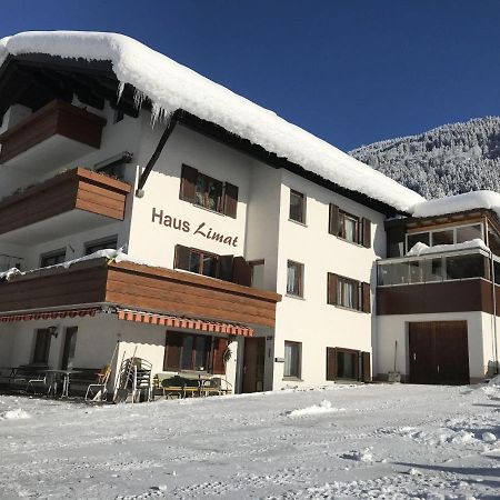 Haus Limat Leilighet Schruns Eksteriør bilde